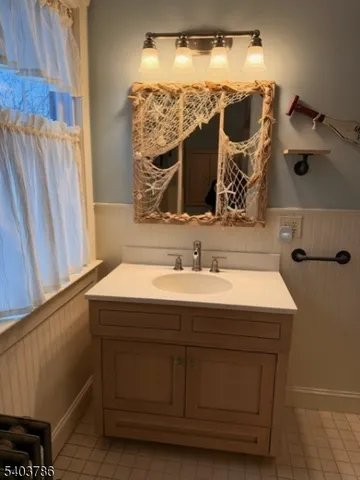 $3,500 | 19 Academy Road, Morris Plains, NJ 07950