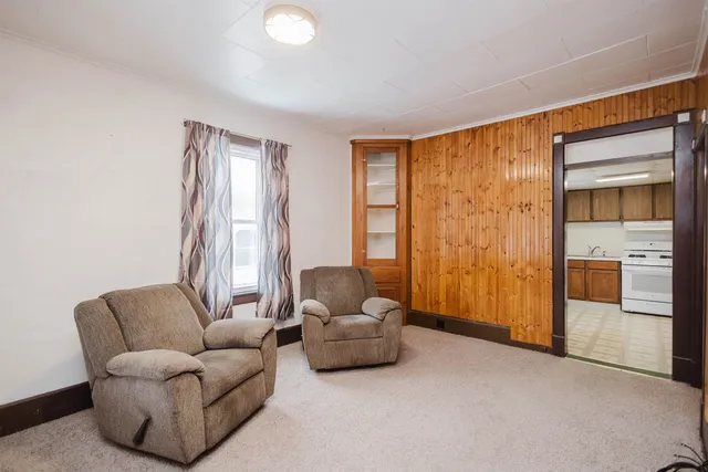 $149,900 | 611 South Wisconsin Street, Mineral Point, WI 53565