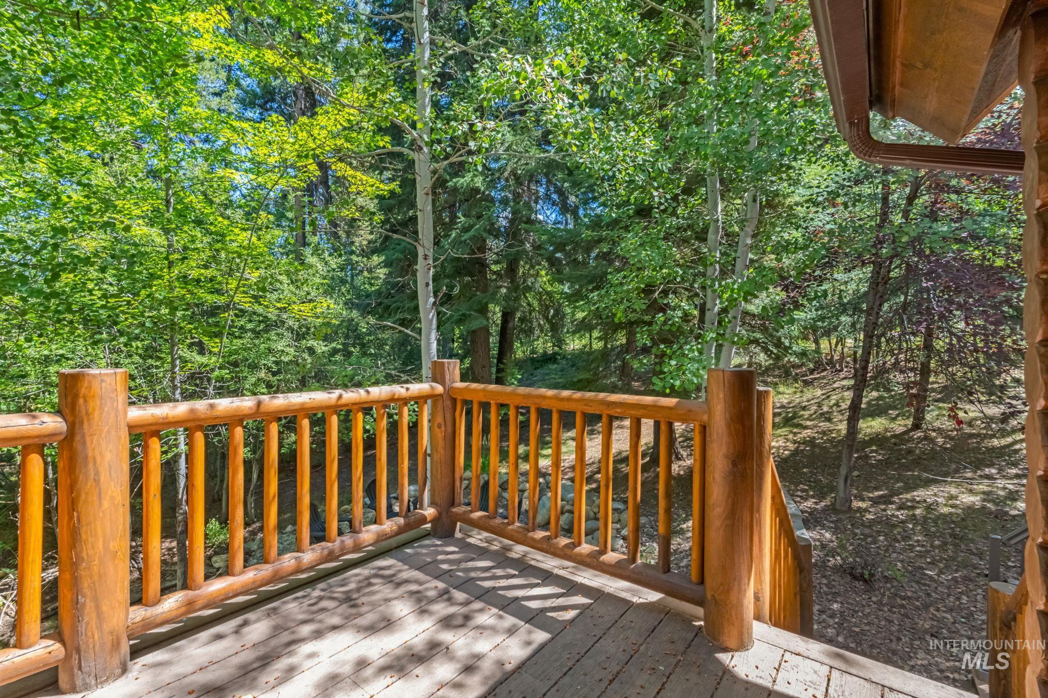 1160 Bell Flower Place McCall, ID 83638 - Photo 38 of 45 View of wooden deck
