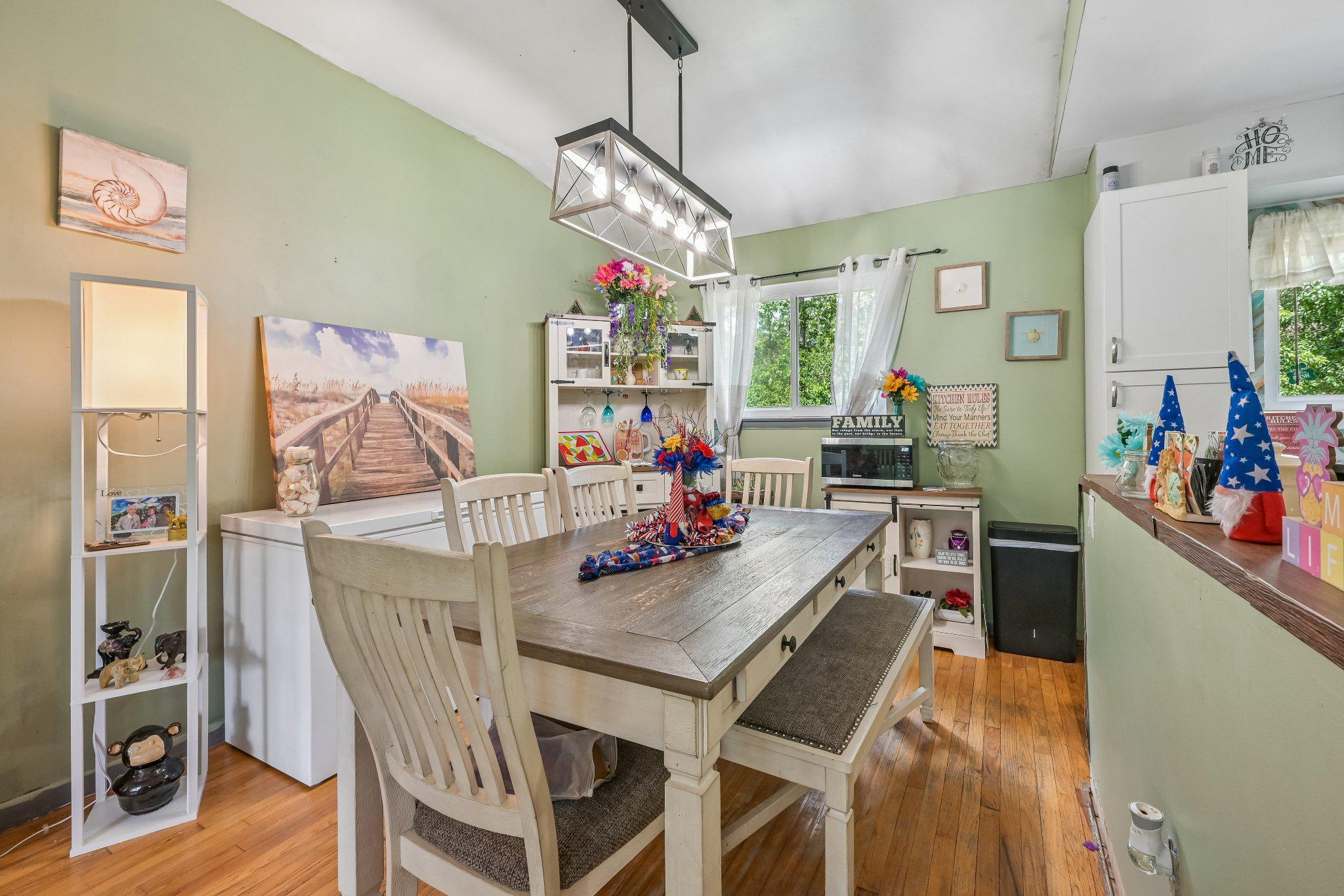 603 New Jersey Road Browns Mills, NJ 08015 - Photo 10 of 28 Charming dining space with vibrant decor.