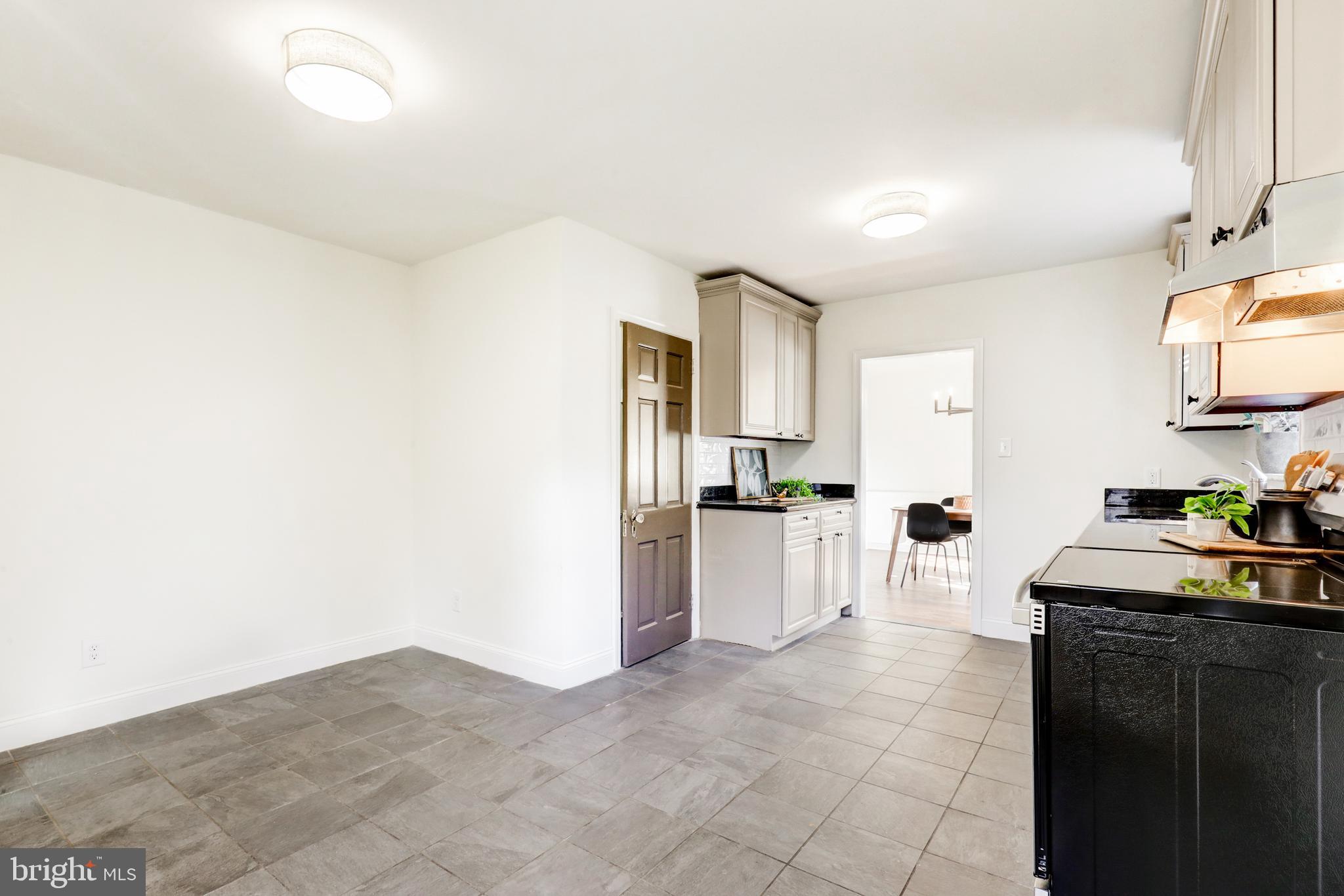 1529 Brierwood Road Havertown, PA 19083 - Photo 15 of 44