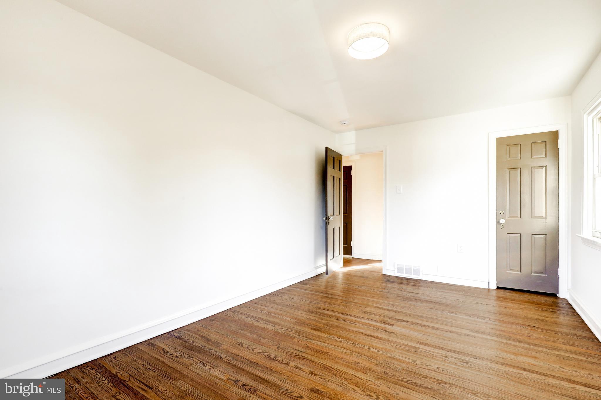 1529 Brierwood Road Havertown, PA 19083 - Photo 22 of 44