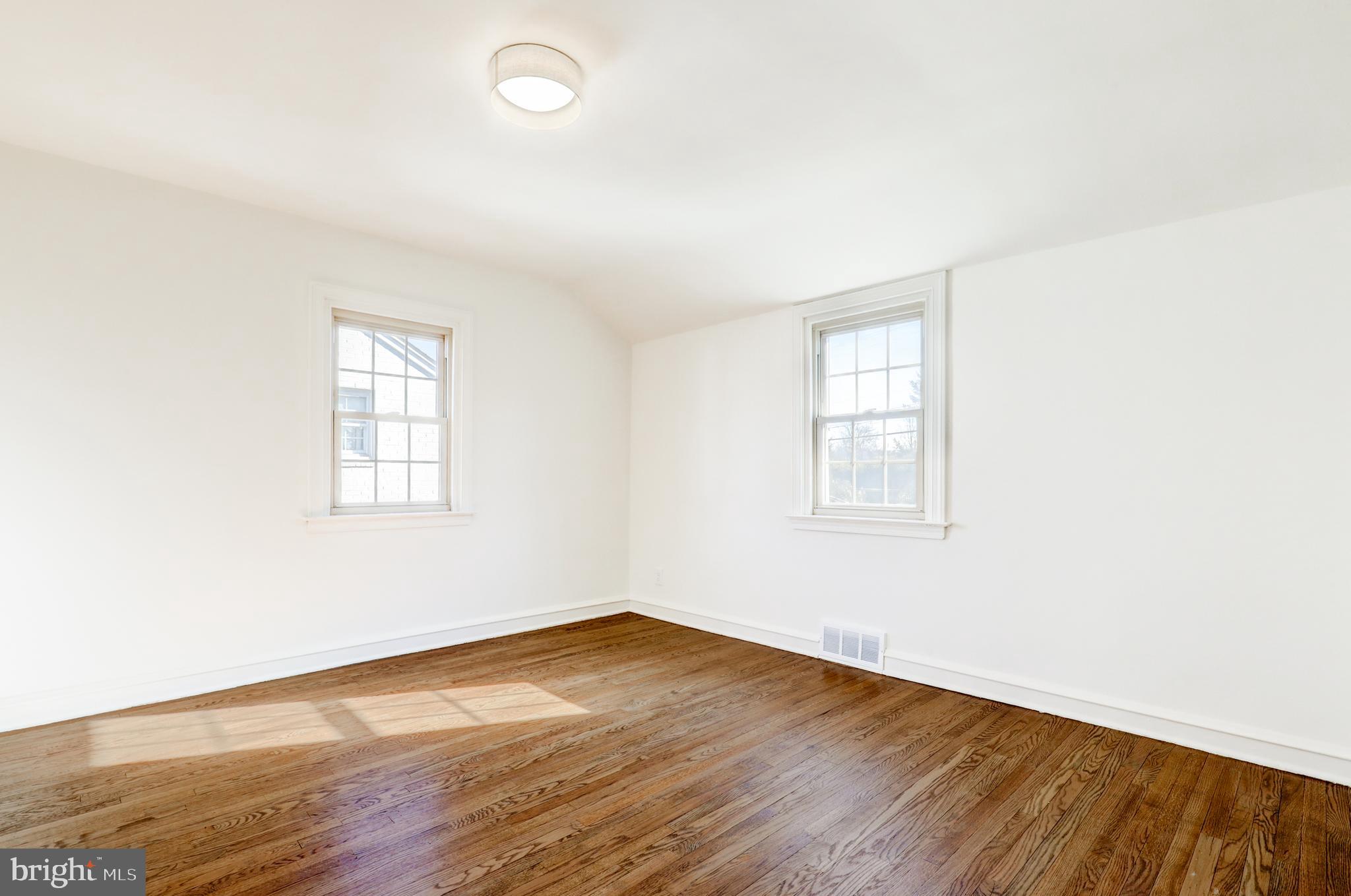 1529 Brierwood Road Havertown, PA 19083 - Photo 26 of 44