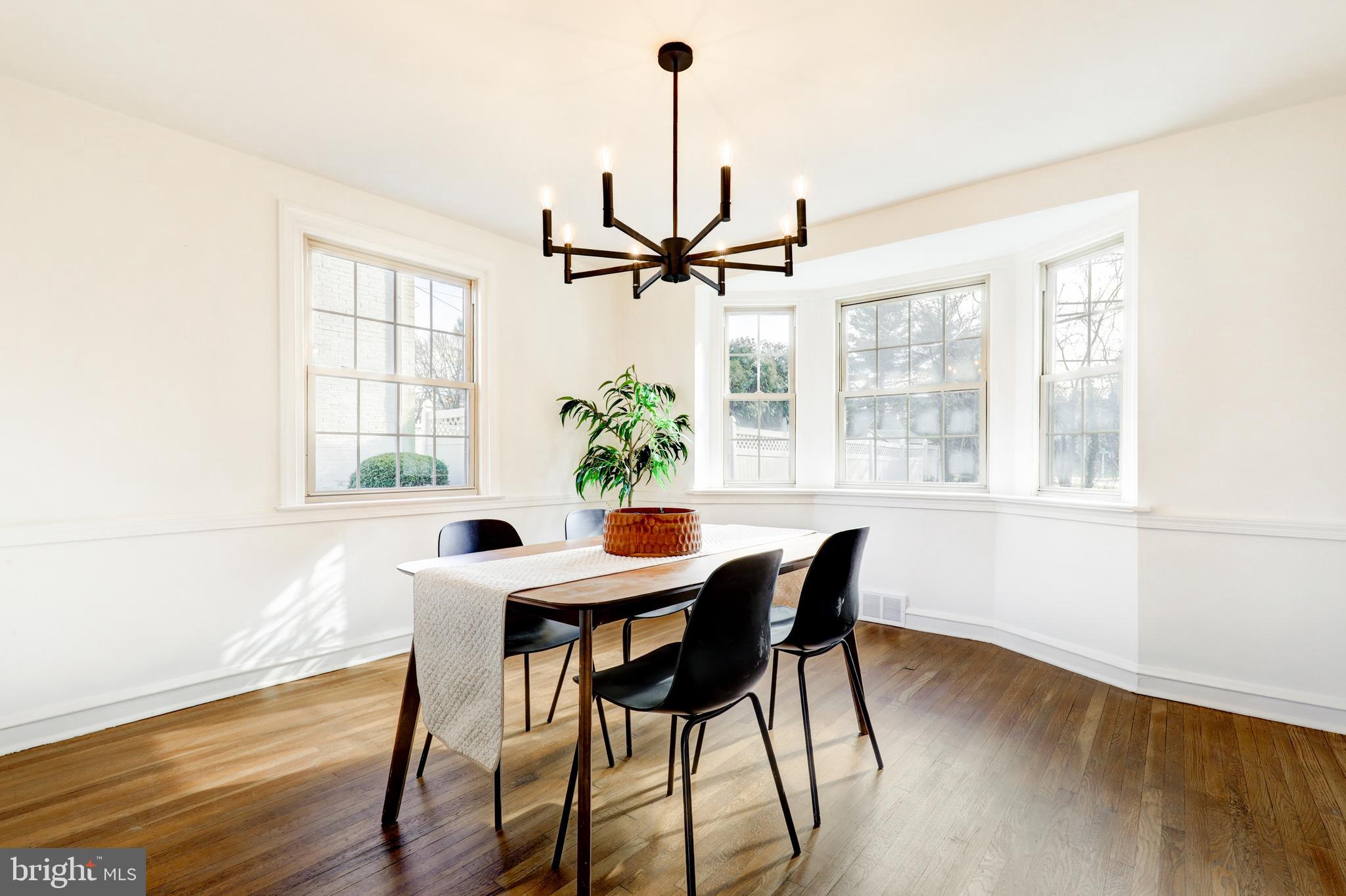 1529 Brierwood Road Havertown, PA 19083 - Photo 8 of 44