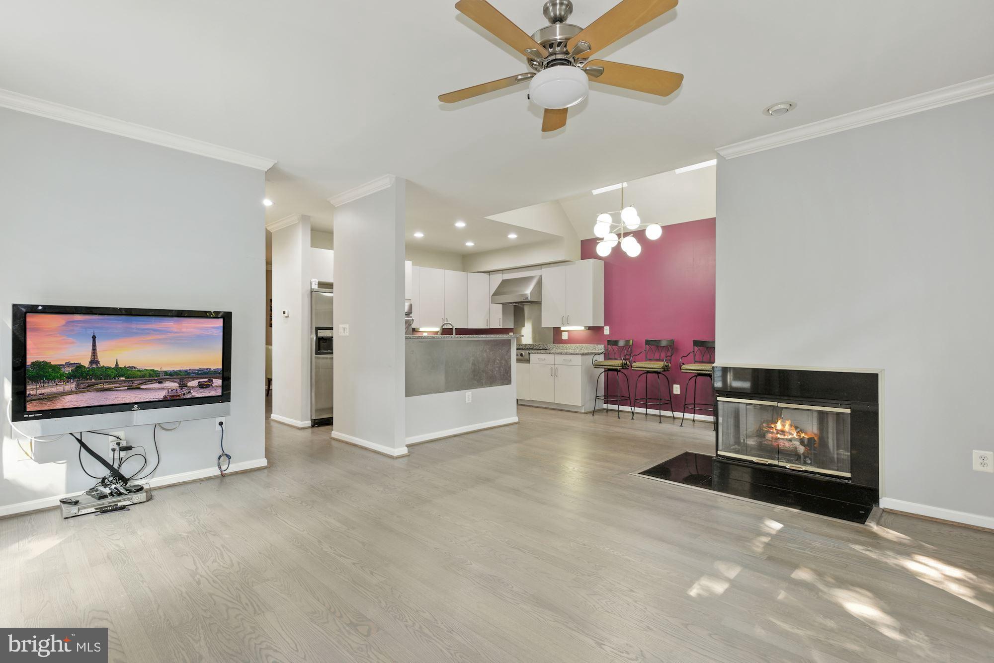 2005 Beacon Place Reston, VA 20191 - Photo 23 of 46 Family room with gas fireplace