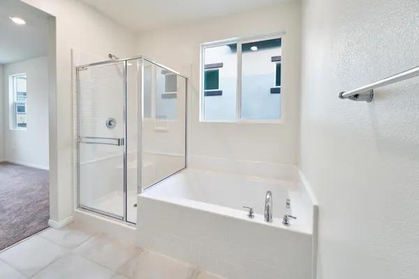$1,160,000 | 729 Daniel Freeman Circle, Inglewood, CA 90301