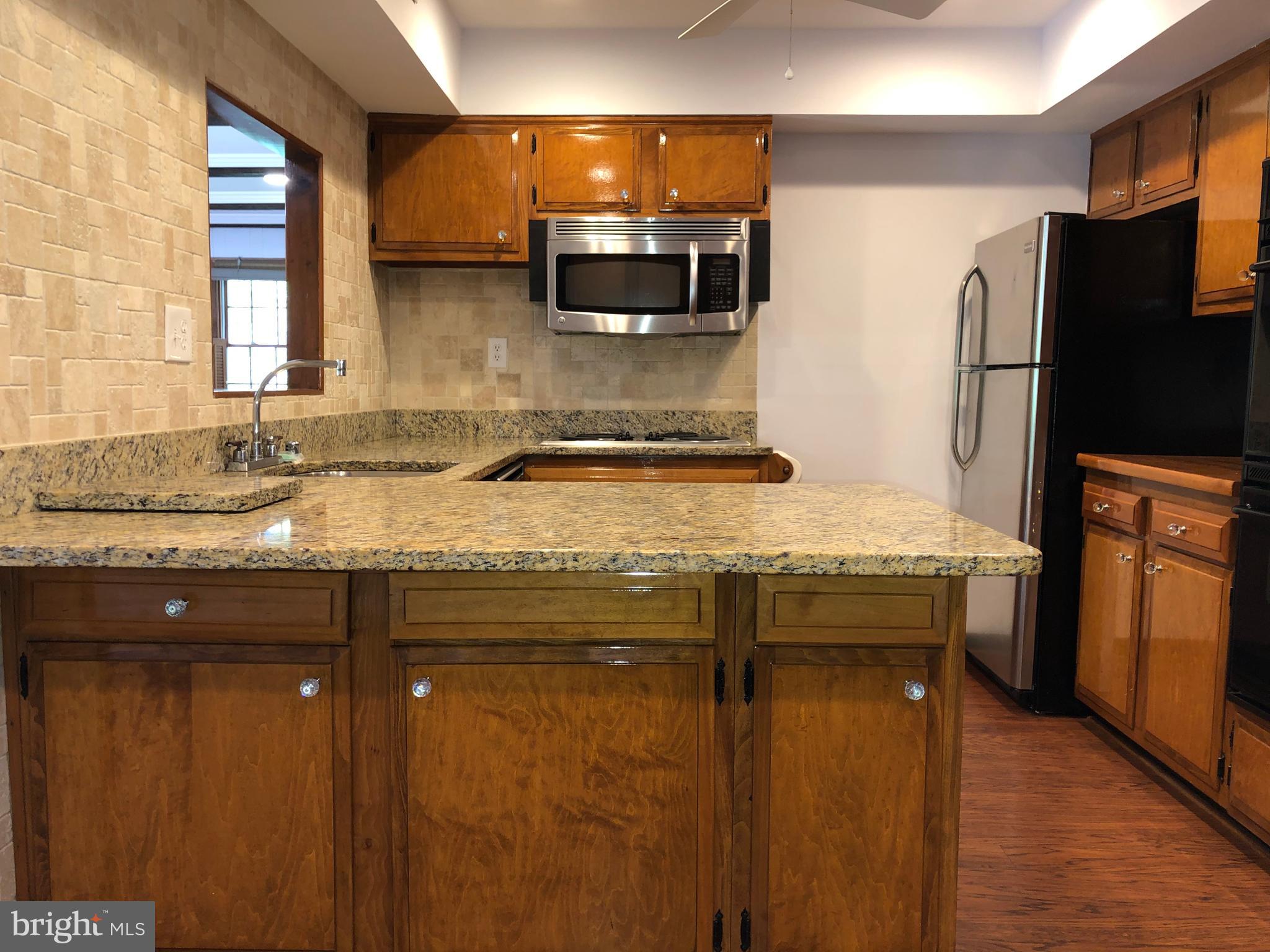 9203 Lawnview Lane Laurel, MD 20708 - Photo 10 of 81 Gallery Image 10