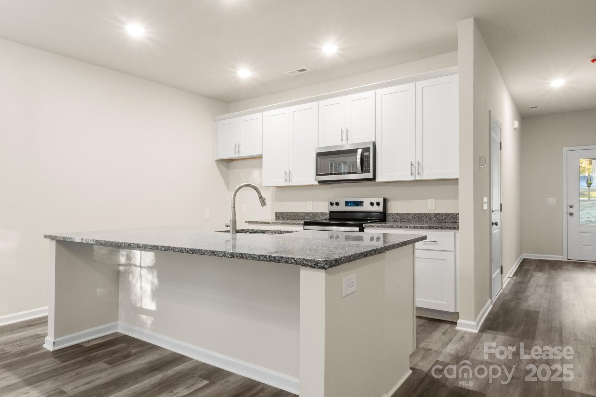 990 Shearers Road, Unit B Mooresville, NC 28115 - Photo 6 of 29