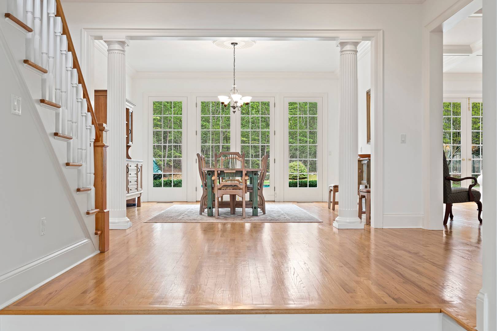 33 Cedar Trail East Hampton, NY 11937 - Photo 6 of 30 a view of a livingroom with wooden floor
