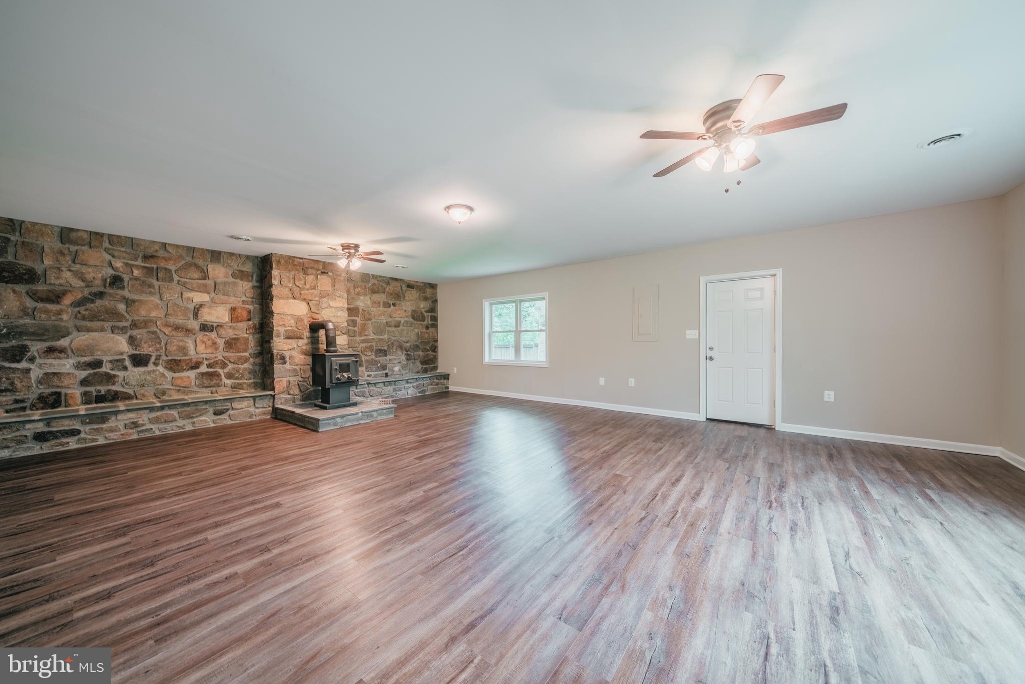15503 Waterloo Road Amissville, VA 20106 - Photo 8 of 26