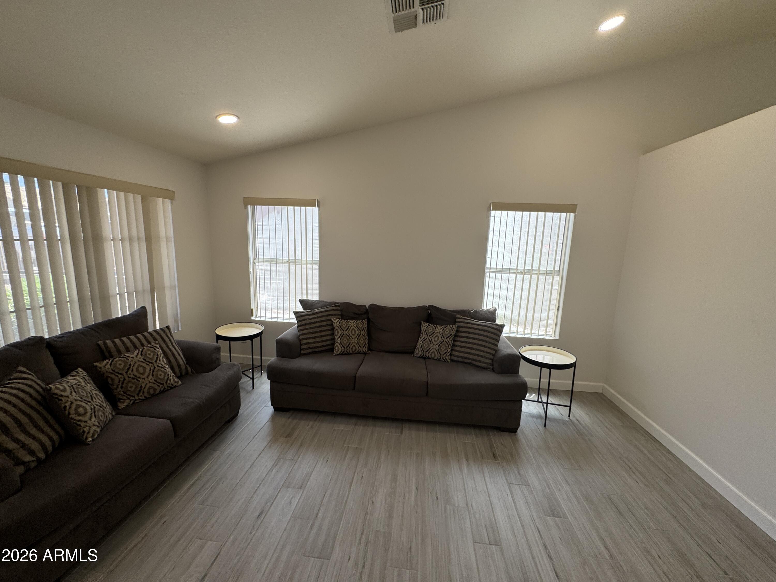 6335 East Roland Street Mesa, AZ 85215 - Photo 4 of 24