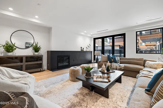 $4,500,000 | 38460 Hwy 6 Avon Co 81620, Unit 223, Avon, CO 81620