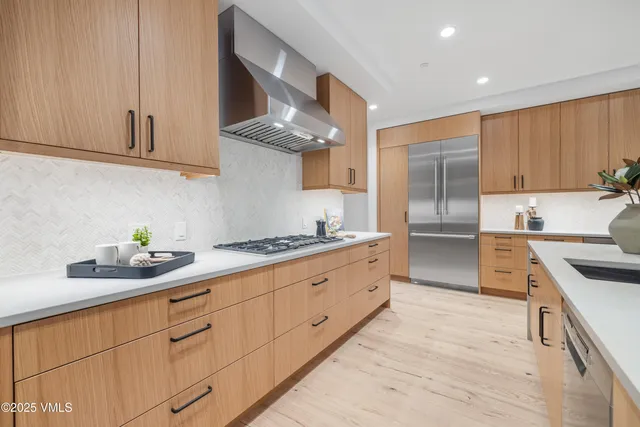 $4,500,000 | 38460 Hwy 6 Avon Co 81620, Unit 223, Avon, CO 81620