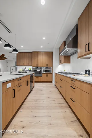 $4,500,000 | 38460 Hwy 6 Avon Co 81620, Unit 223, Avon, CO 81620