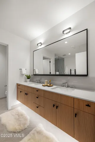 $4,500,000 | 38460 Hwy 6 Avon Co 81620, Unit 223, Avon, CO 81620