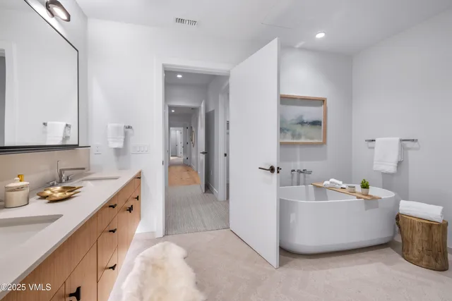 $4,500,000 | 38460 Hwy 6 Avon Co 81620, Unit 223, Avon, CO 81620