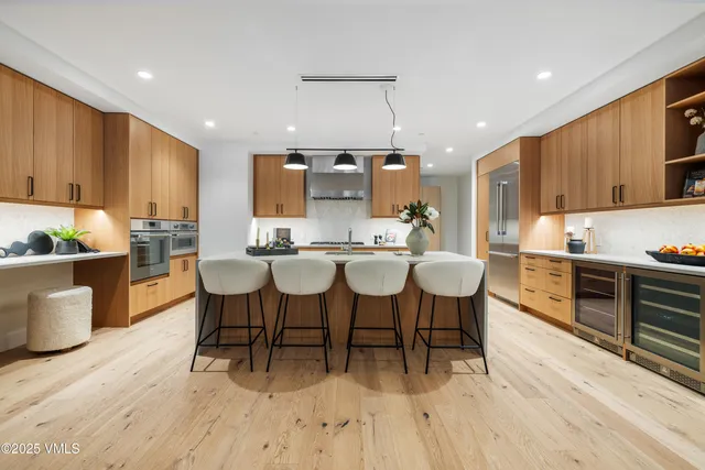 $4,500,000 | 38460 Hwy 6 Avon Co 81620, Unit 223, Avon, CO 81620