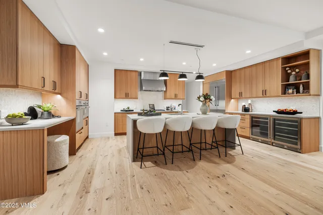 $4,500,000 | 38460 Hwy 6 Avon Co 81620, Unit 223, Avon, CO 81620