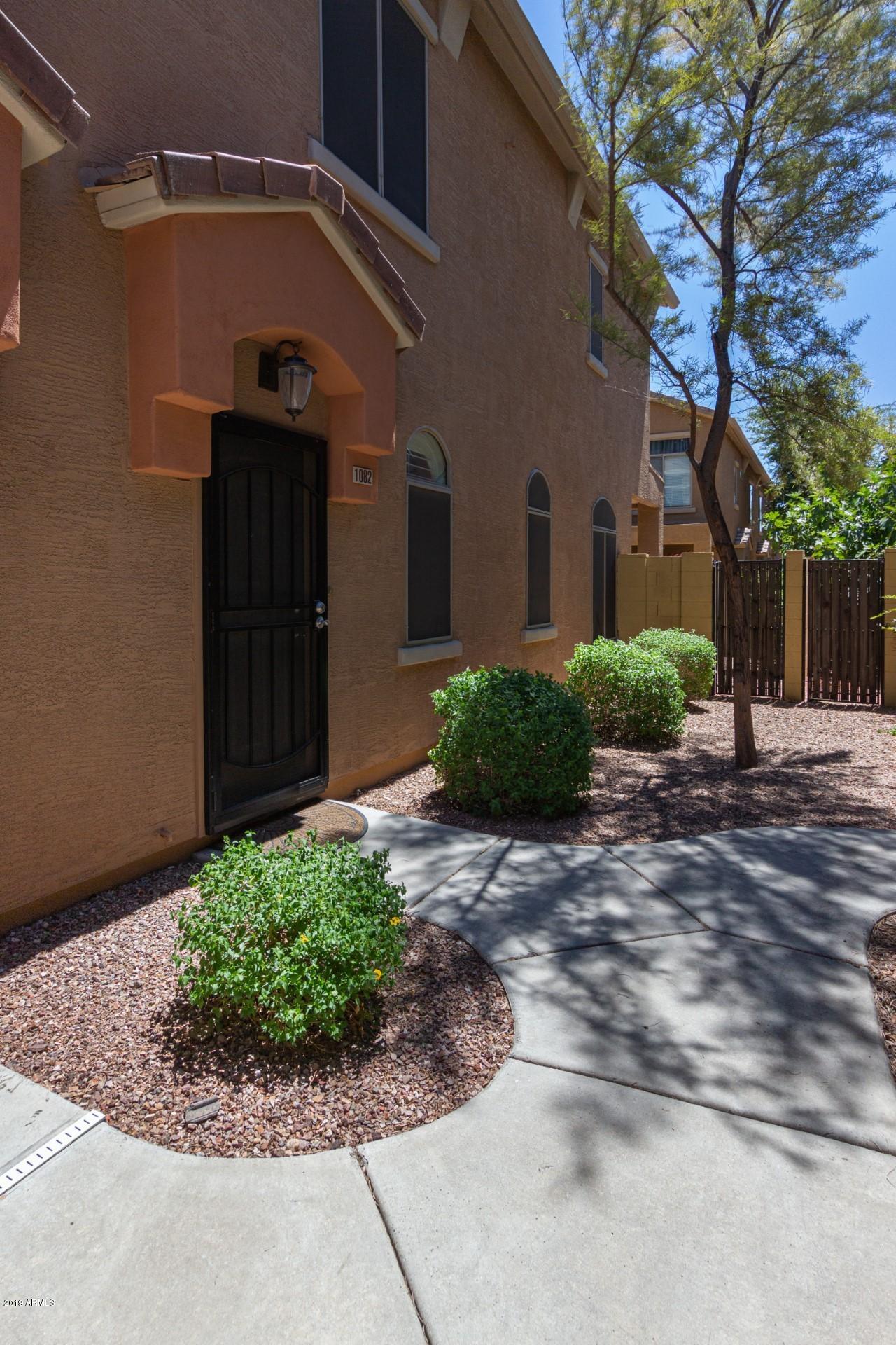 Private Entryway