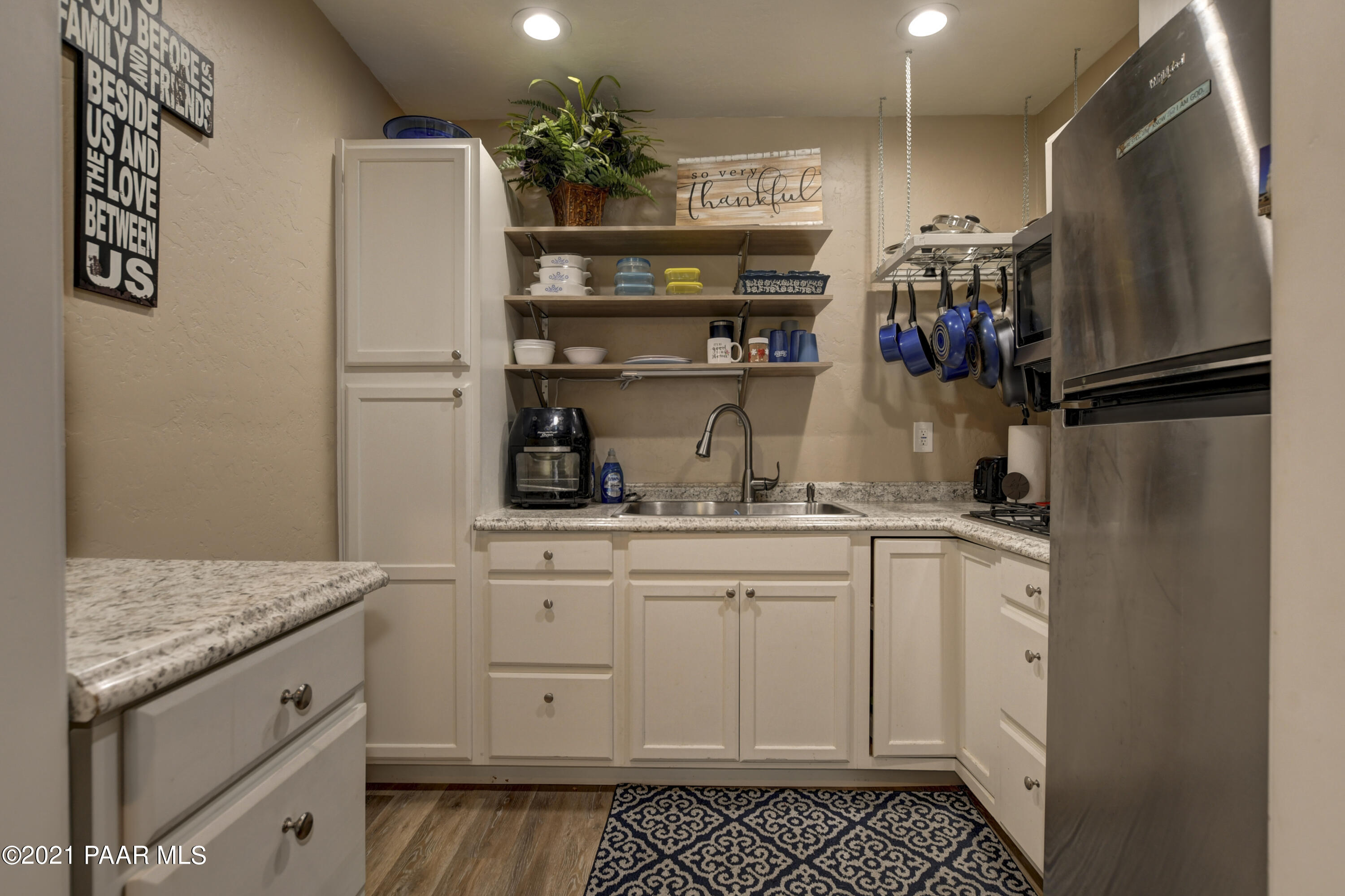 540 Turtleback Road Prescott, AZ 86303 - Photo 25 of 35 024_mother in law kitchen