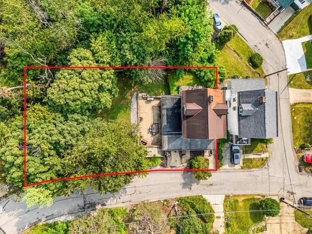 an aerial view of multiple house