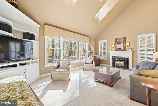 $1,125,000 | 6950 Upper York Road, New Hope, PA 18938