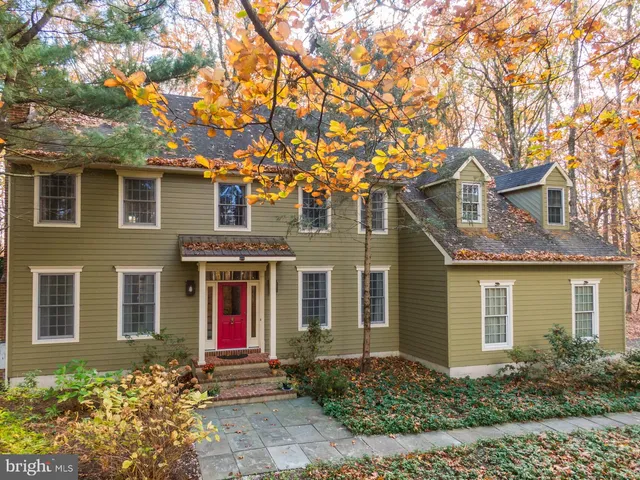 $1,125,000 | 6950 Upper York Road, New Hope, PA 18938