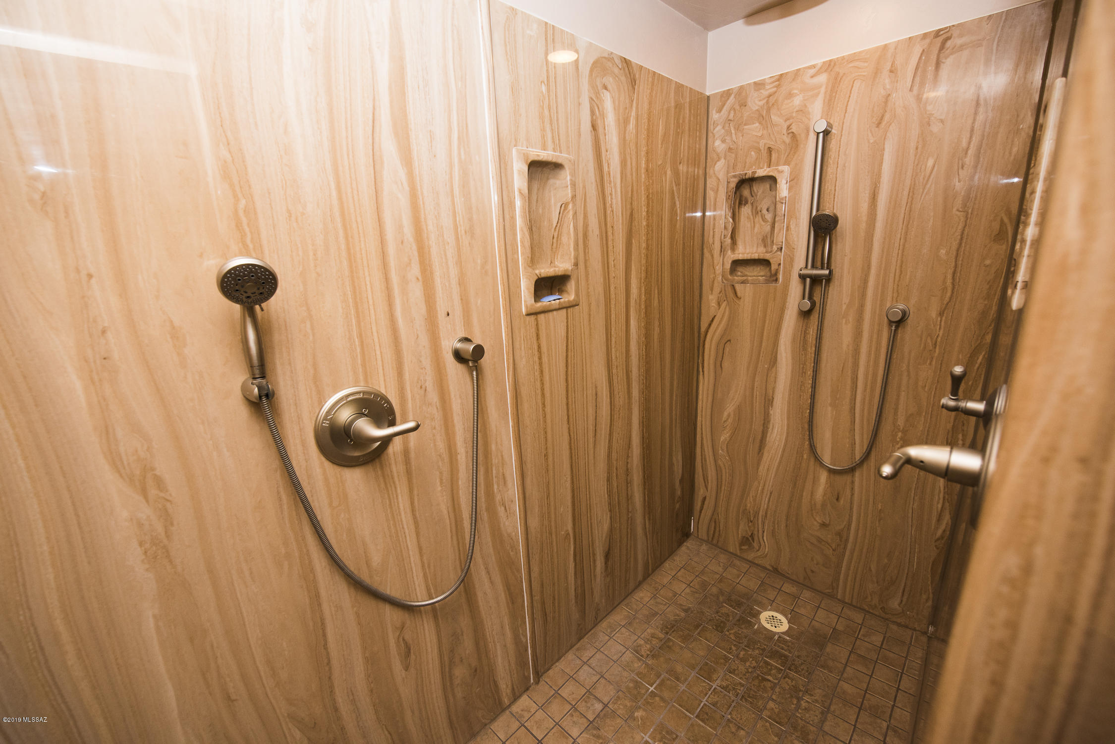 9761 South Spider Rock Road Vail, AZ 85641 - Photo 25 of 40 Gallery Image 25