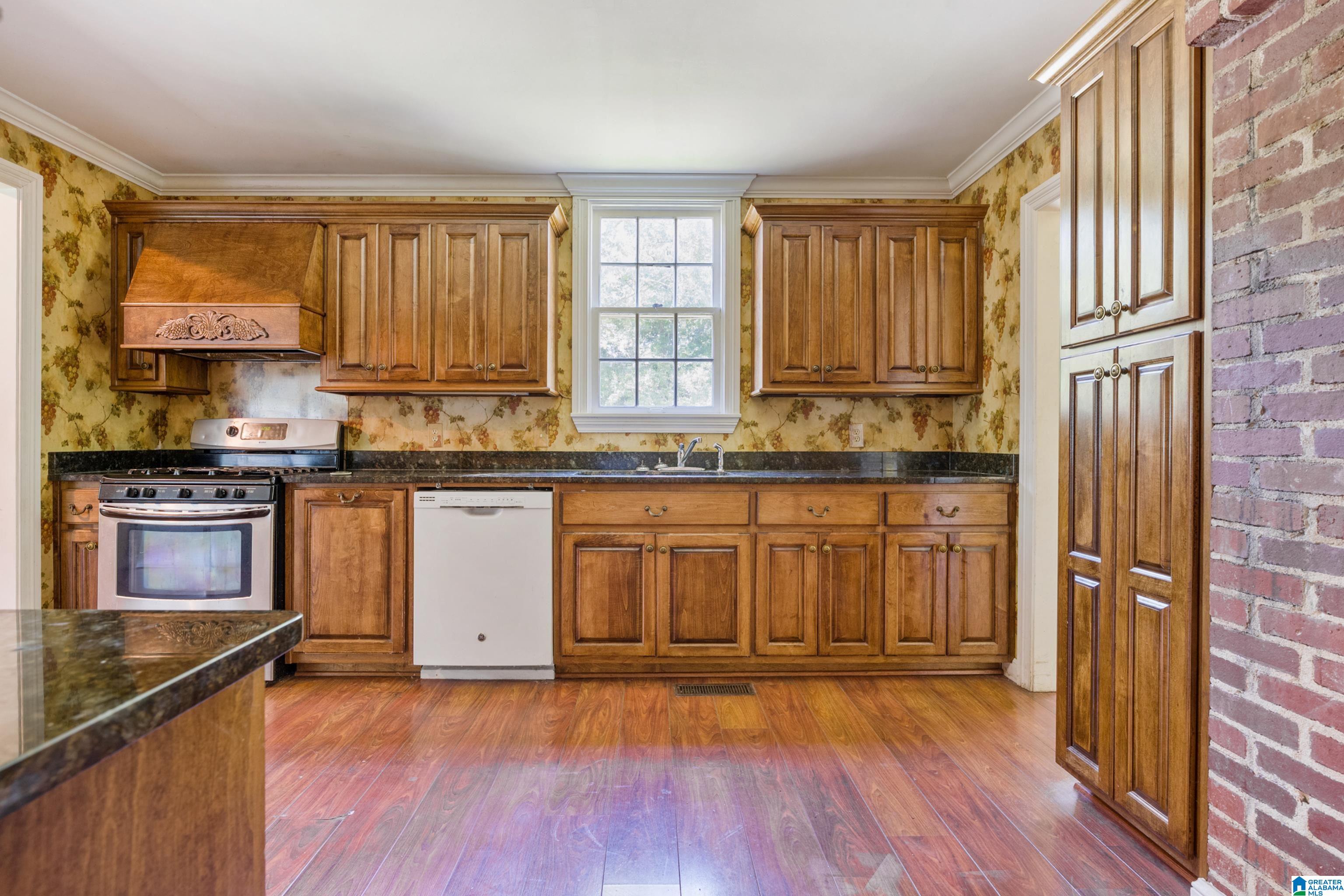 8054 West Hill Road Pinson, AL 35126 - Photo 6 of 31
