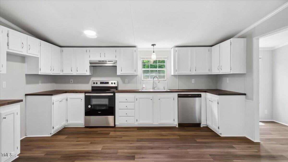 4066 Jacksontown Road Manson, NC 27553 - Photo 10 of 46 Kitchen