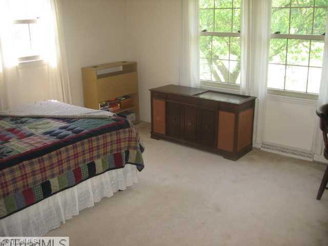 735 Bud Sink Road Lexington, NC 27295 - Photo 10 of 16 2nd Bedroom.