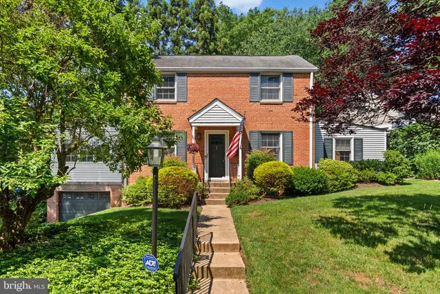 $699,000 | 129 Lynnmoor Drive, Silver Spring, MD 20901