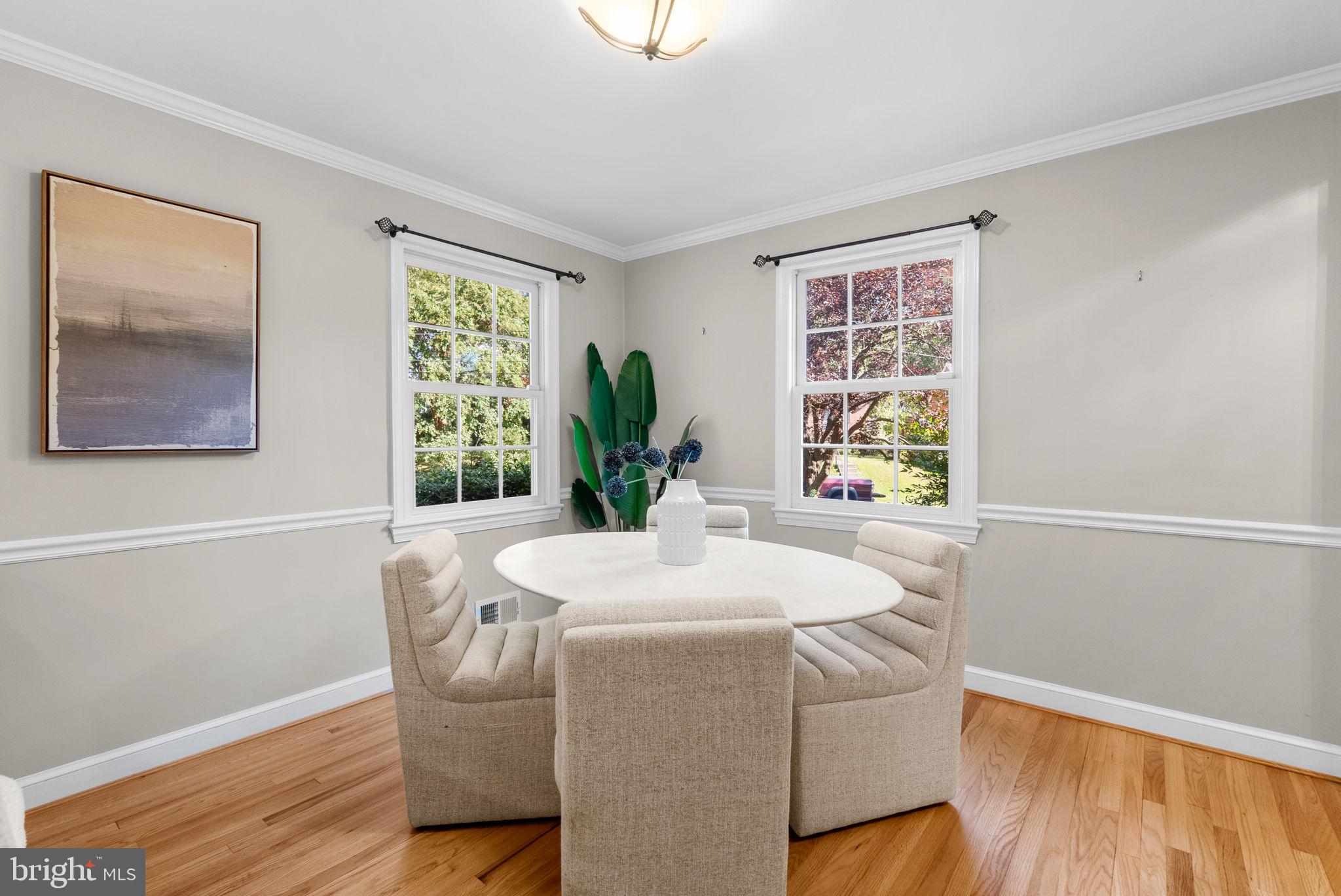 129 Lynnmoor Drive Silver Spring, MD 20901 - Photo 17 of 48 a dining room with furniture and window