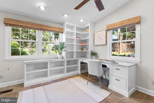 $699,000 | 129 Lynnmoor Drive, Silver Spring, MD 20901