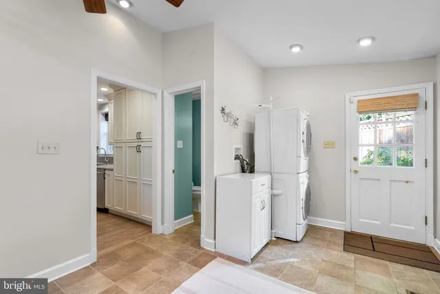 $699,000 | 129 Lynnmoor Drive, Silver Spring, MD 20901