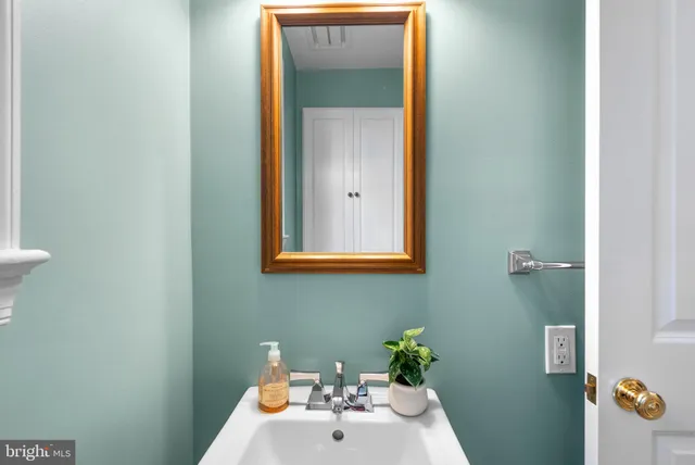 $699,000 | 129 Lynnmoor Drive, Silver Spring, MD 20901