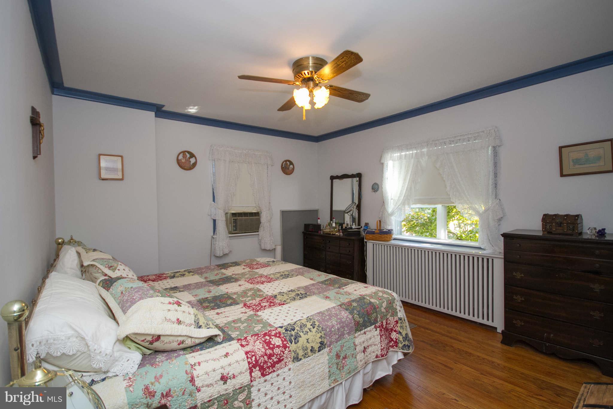 14 Cedarwood Road Catonsville, MD 21228 - Photo 14 of 21 Bedroom
