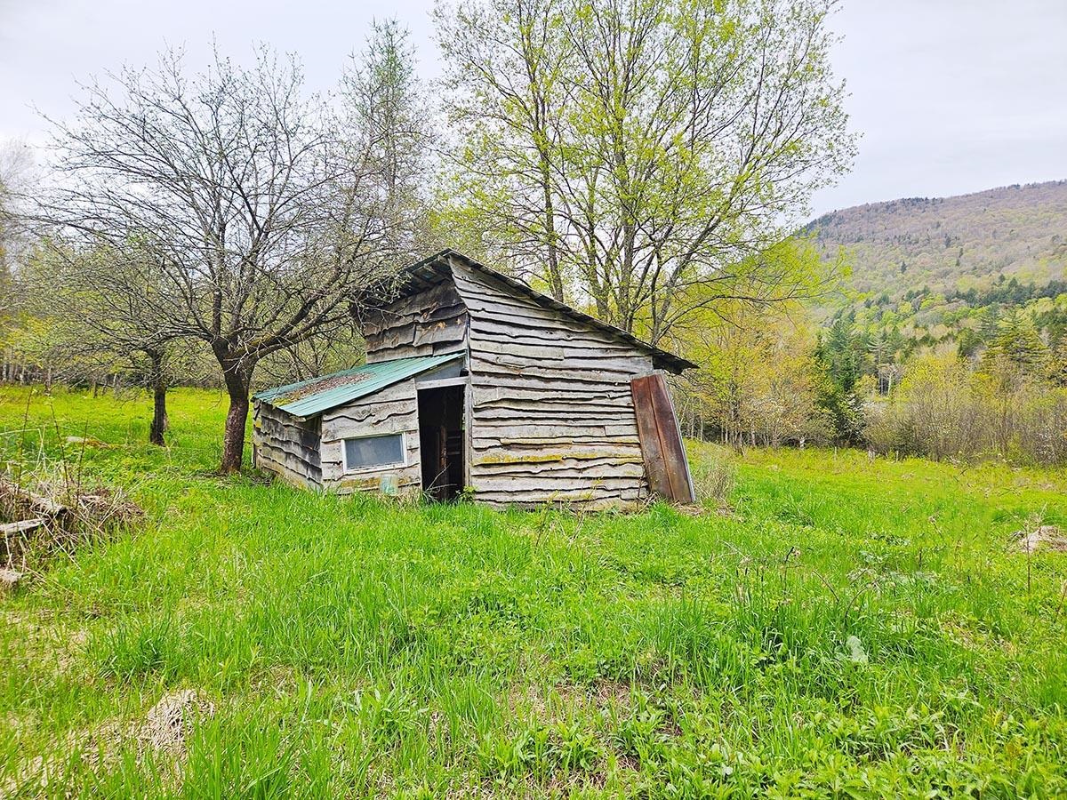 1953 Lapland Road Waterville, VT 05492 - Photo 23 of 33