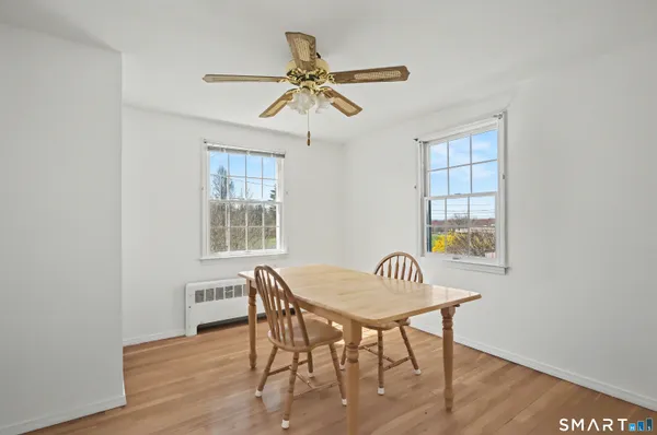 $264,900 | 1 King Court, Enfield, CT 06082