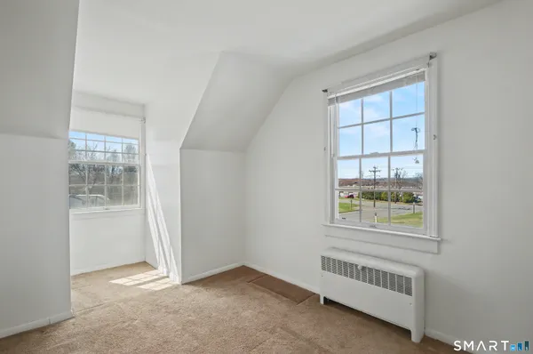 $264,900 | 1 King Court, Enfield, CT 06082