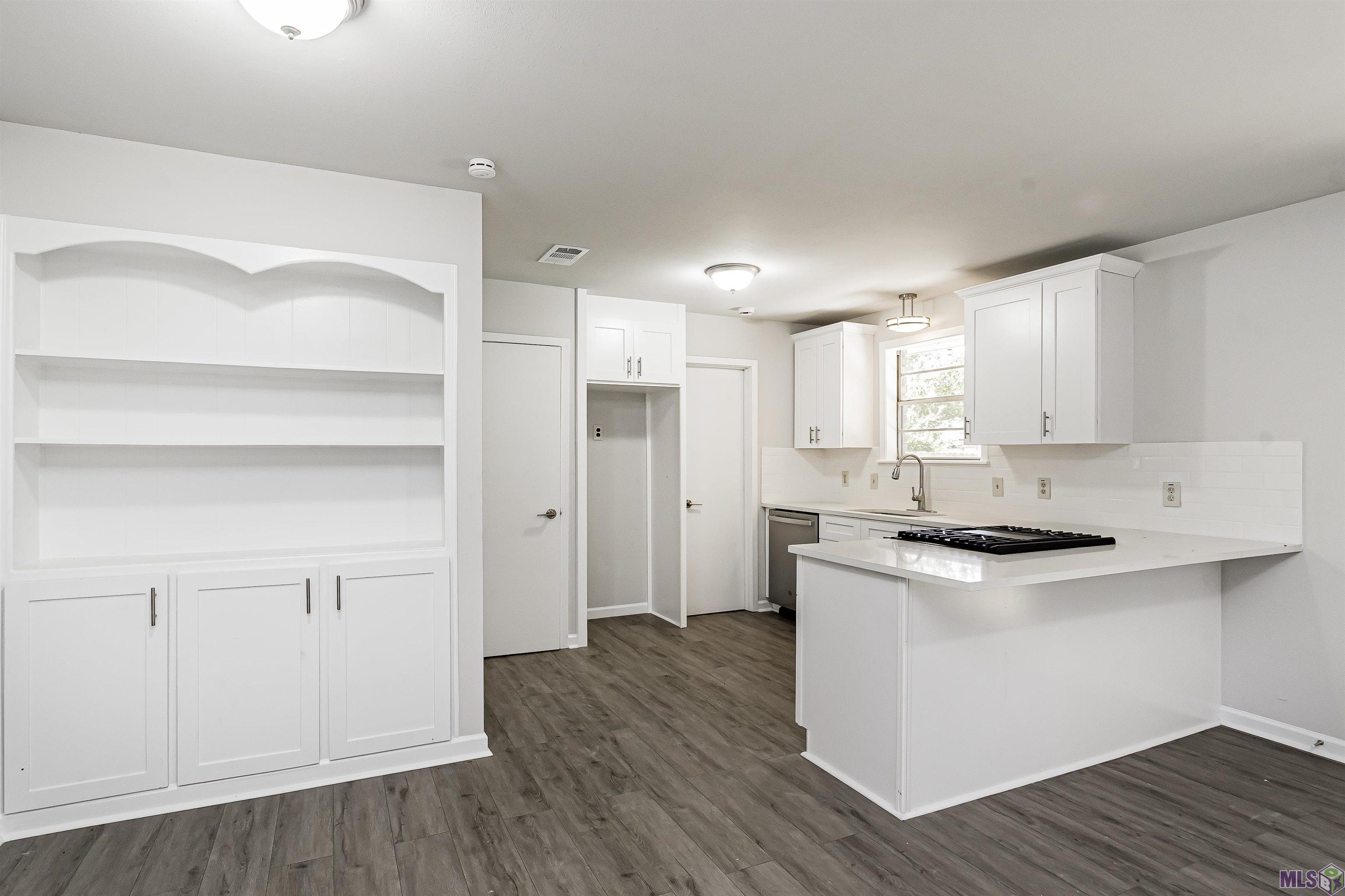 2135 Vickers Drive Baton Rouge, LA 70815 - Photo 8 of 20 Gallery Image 8