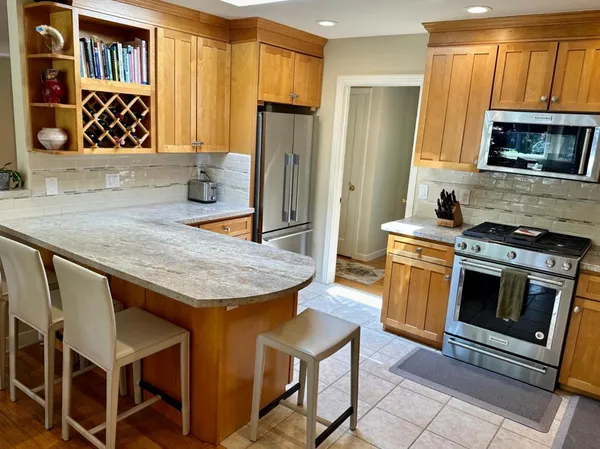 $3,650,000 | 433 Concord Drive, Menlo Park, CA 94025