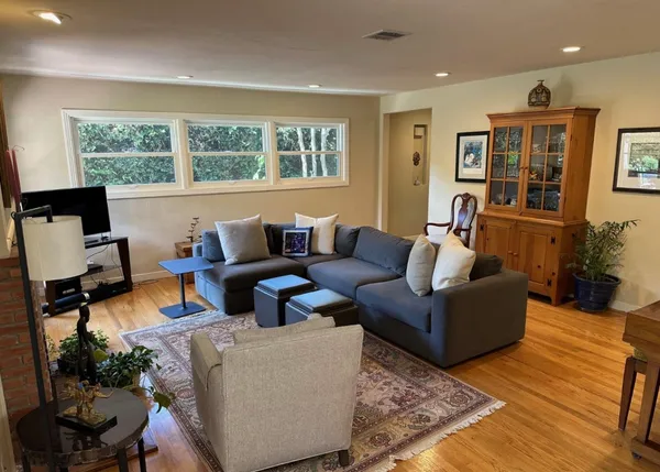 $3,650,000 | 433 Concord Drive, Menlo Park, CA 94025