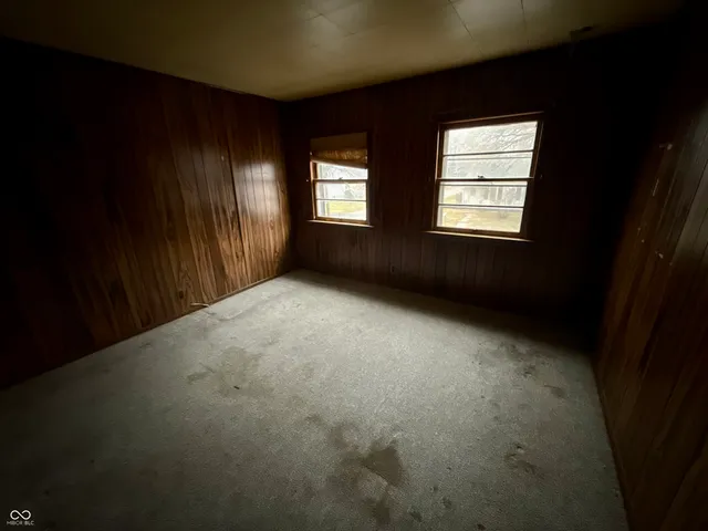 $90,000 | 2022 South Waldemere Avenue, Muncie, IN 47302