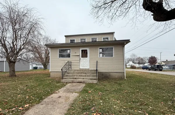 $74,999 | 2022 South Waldemere Avenue, Muncie, IN 47302