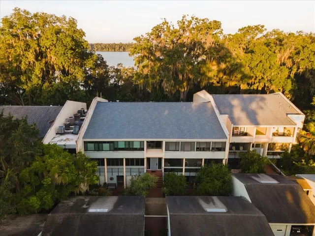 $219,000 | 2514 Southwest 14th Drive, Gainesville, FL 32608