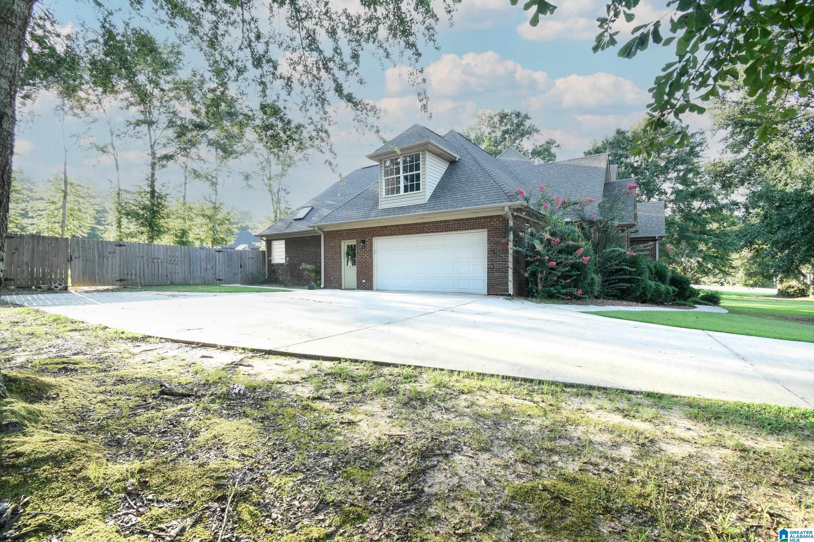 45 Deer Trace Clanton, AL 35045 - Photo 3 of 48