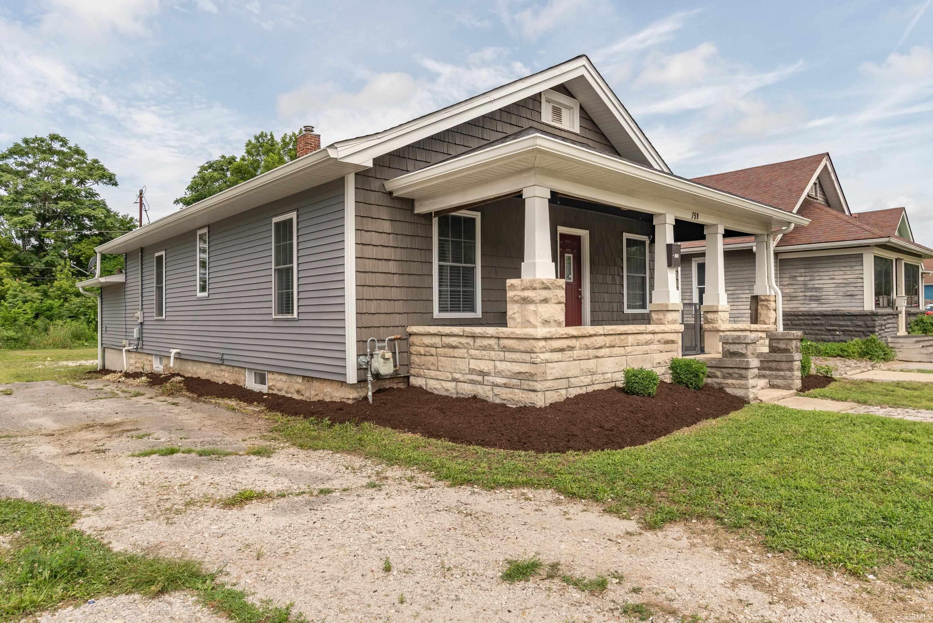 750 South Walnut Street Bloomington, IN 47401 - Photo 2 of 24