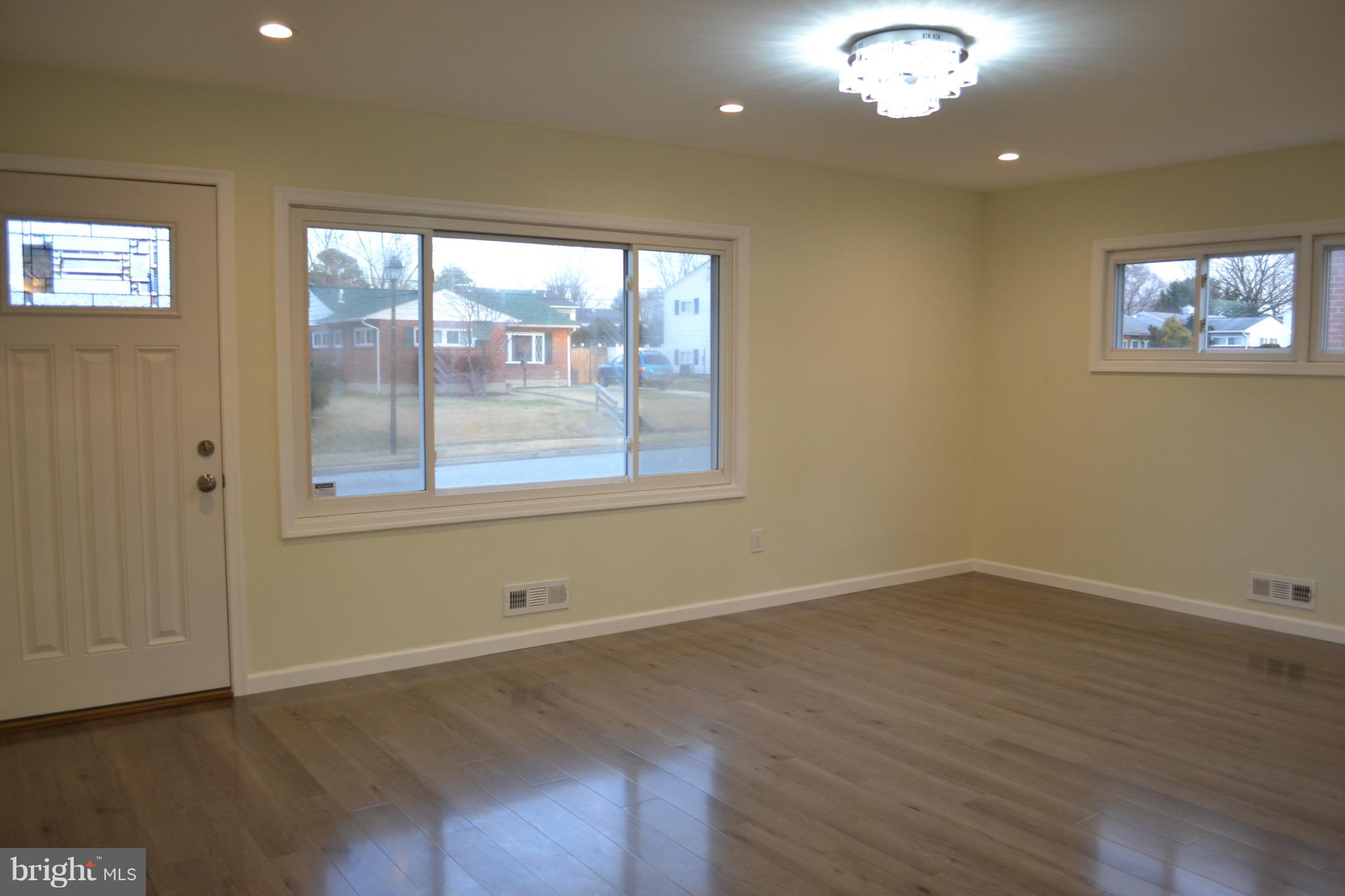 5929 Robindale Road Baltimore, MD 21228 - Photo 14 of 23 family room