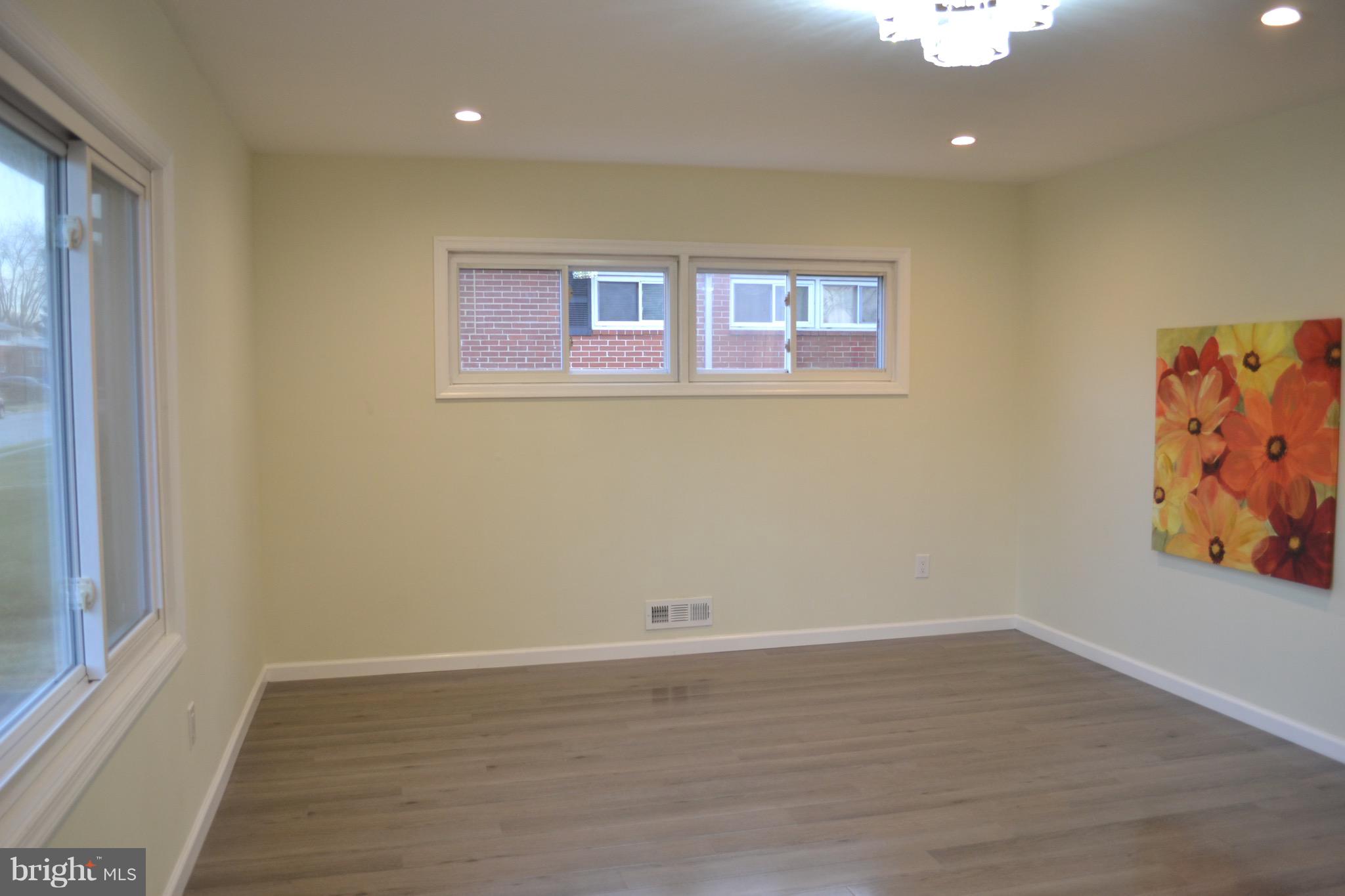 5929 Robindale Road Baltimore, MD 21228 - Photo 5 of 23 family room